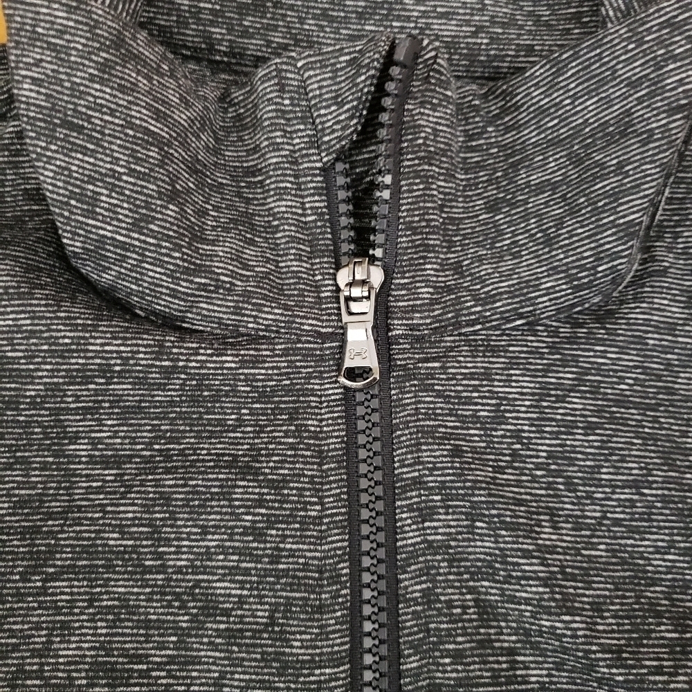 Under Armour Sonic Performance Vest - Picture 5 of 9